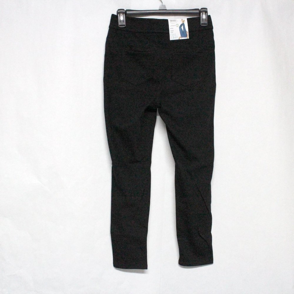 Time and Tru Black Mid Rise Fitted Stretch Capri Jeggings for Women Size XS 0-2 - Picture 2 of 10